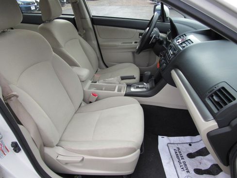 Used 2014 Subaru Impreza 2.0i Premium image 20