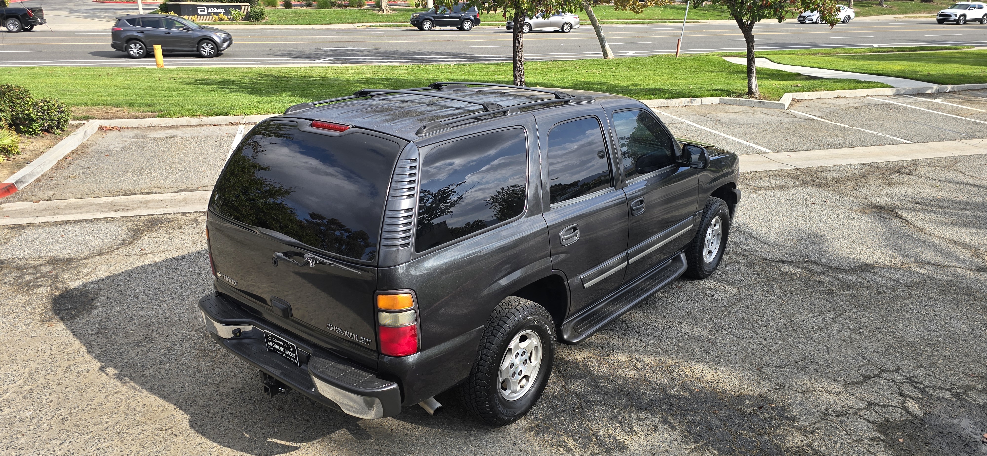 Used 2004 Chevrolet Tahoe 2WD image 14