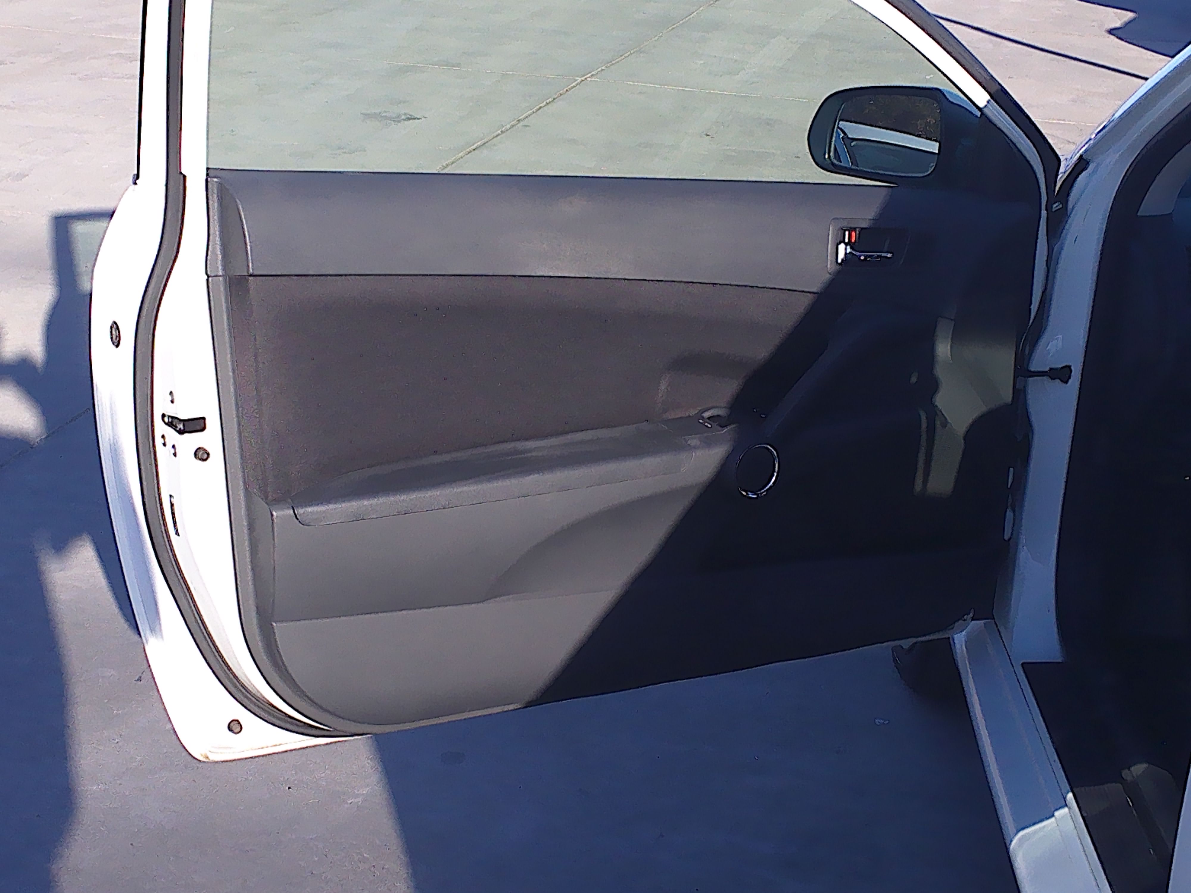 Used 2006 Scion tC FWD image 9