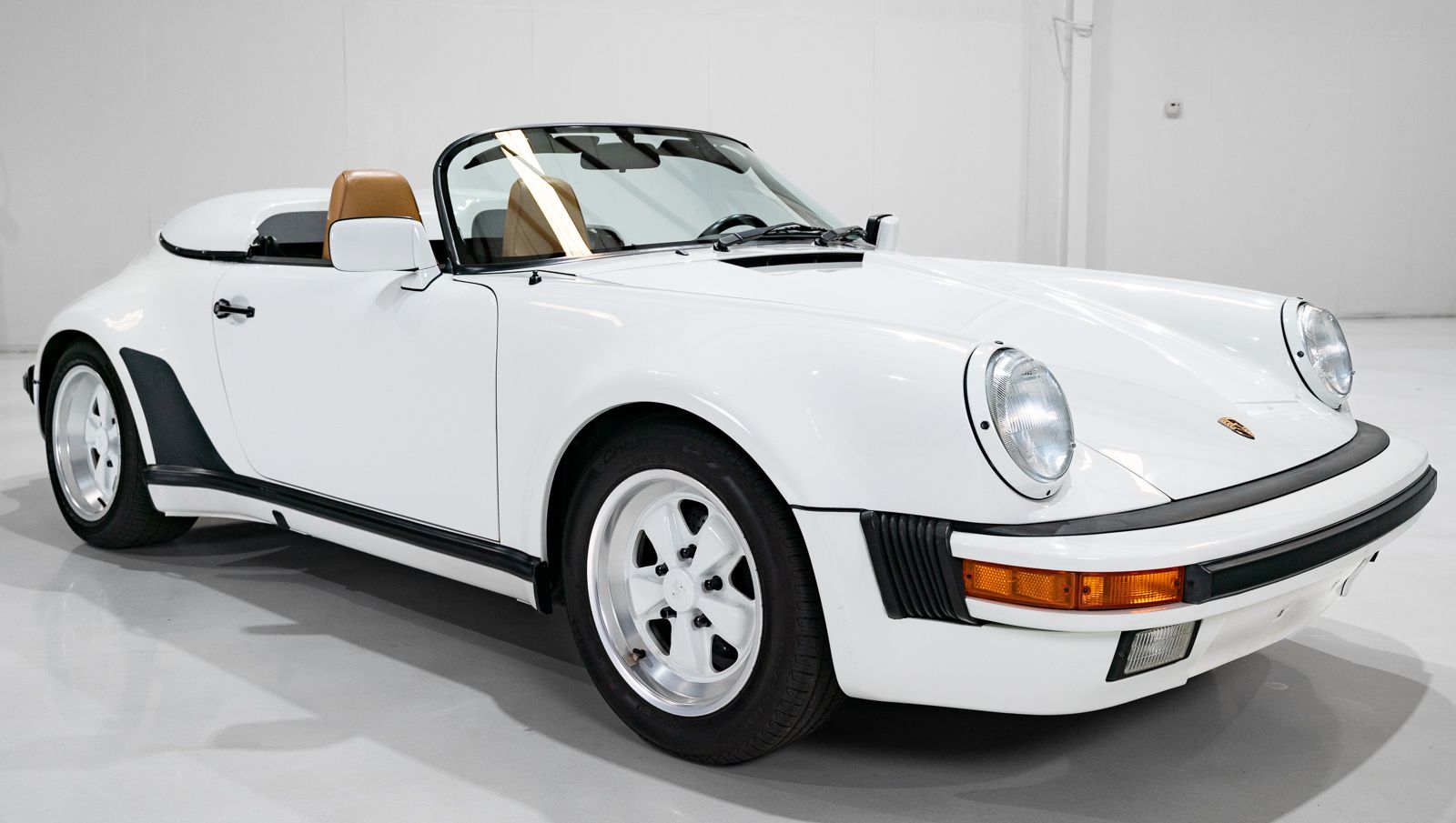 Used 1989 Porsche 911 Speedster RWD image 6