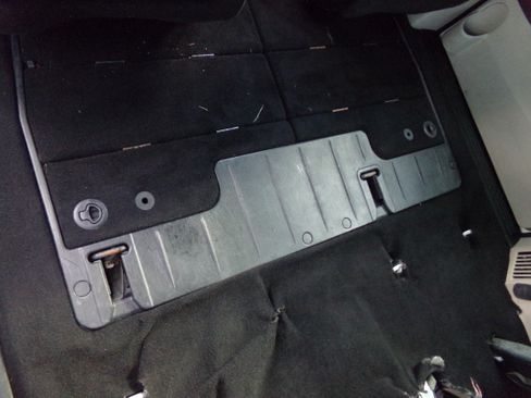 Used 2015 Dodge Grand Caravan SXT image 15