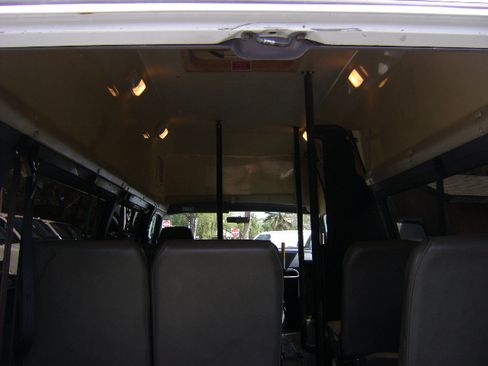 Used 2000 Dodge B3500 Maxi RWD image 20