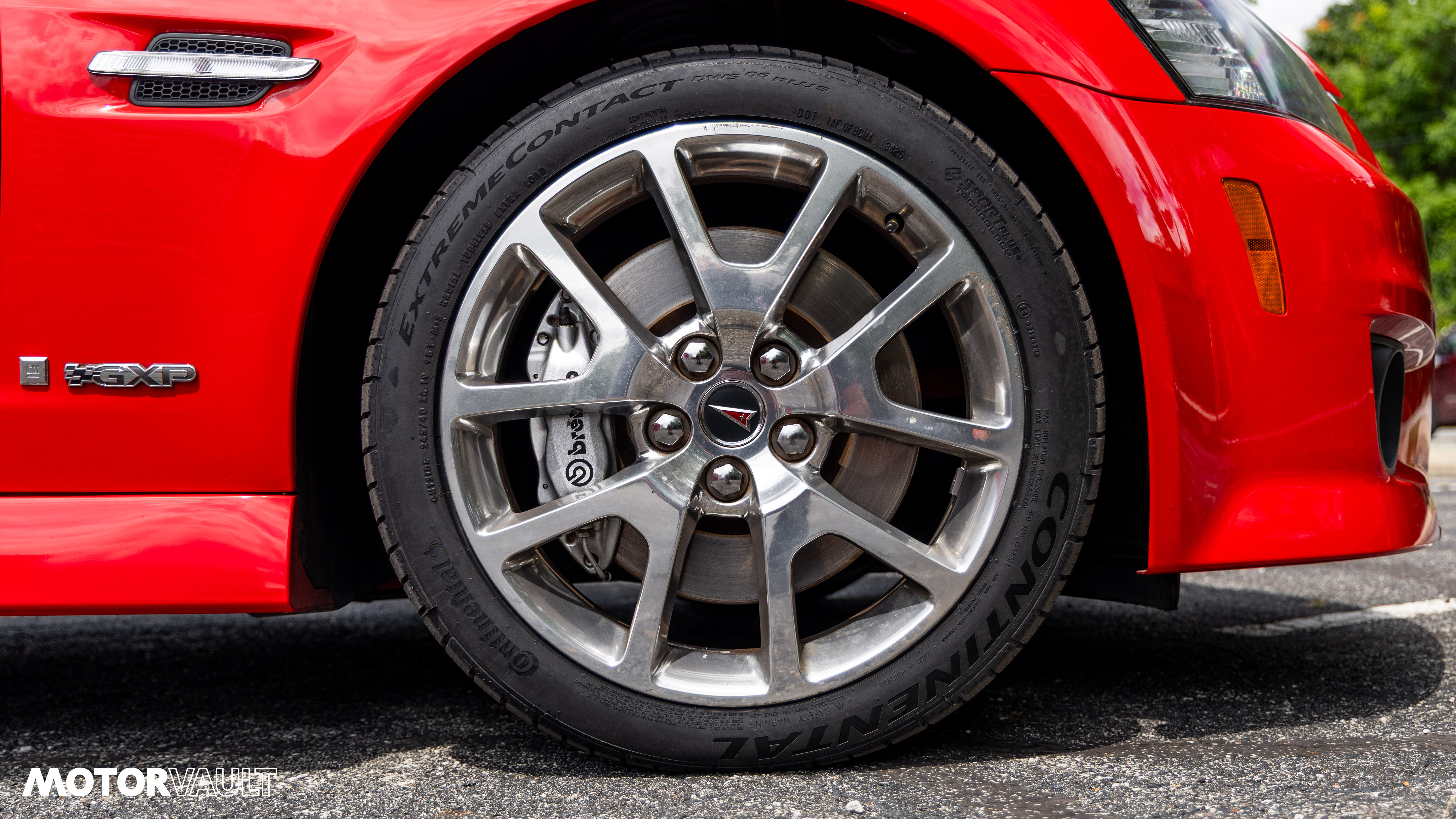 Used 2009 Pontiac G8 GXP RWD image 26