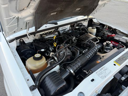 Used 2007 Ford Ranger XL image 12