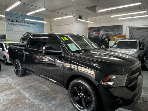 Used 2016 RAM 1500 Tradesman image 2