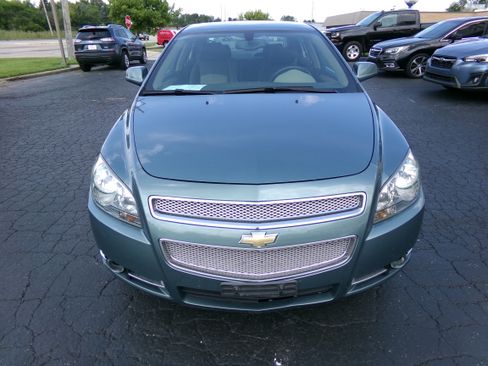 Used 2009 Chevrolet Malibu LTZ FWD image 7