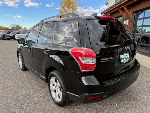 Used 2016 Subaru Forester 2.5i image 3