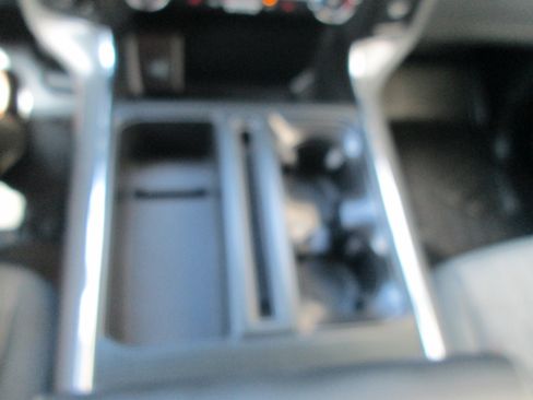 Used 2021 Ford F150 XLT image 17