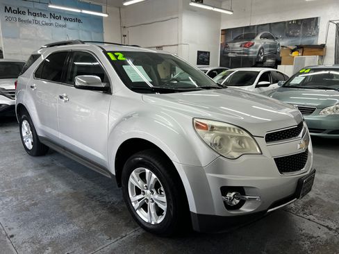 Used 2012 Chevrolet Equinox LTZ image 11