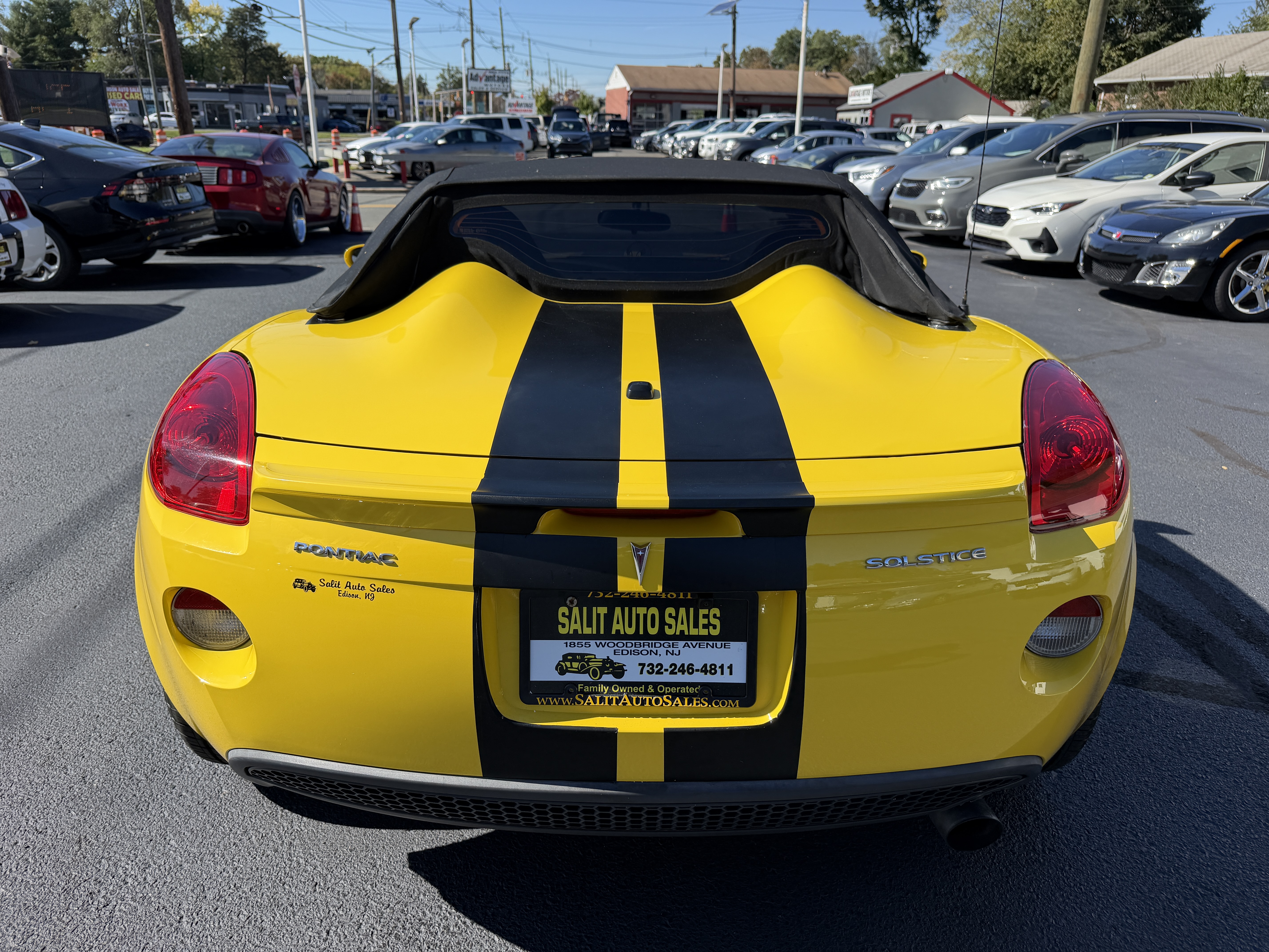 Used 2007 Pontiac Solstice Convertible RWD image 26