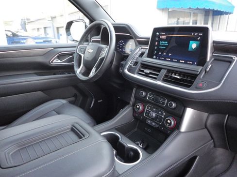 Used 2024 Chevrolet Tahoe LT w/ Signature Plus Package image 26