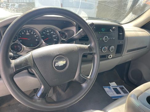 Used 2008 Chevrolet Silverado 3500 image 9