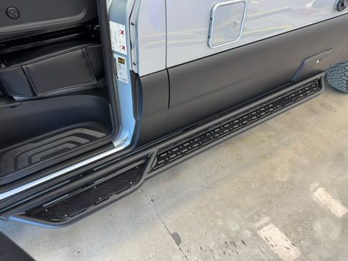 Used 2025 Mercedes-Benz Sprinter 2500 image 48