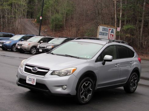 Used 2014 Subaru XV Crosstrek 2.0i Premium image 1