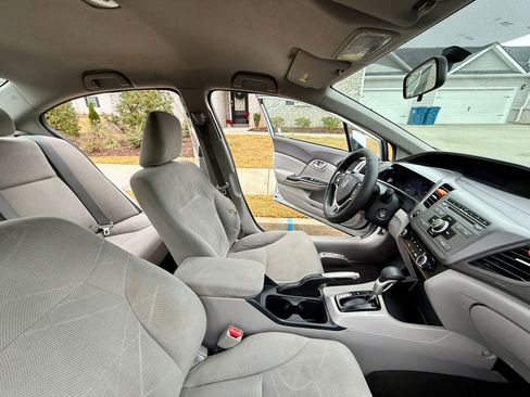 Used 2012 Honda Civic LX image 8