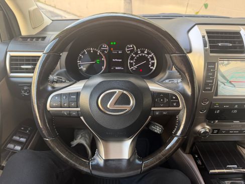 Used 2020 Lexus GX 460 Premium image 37