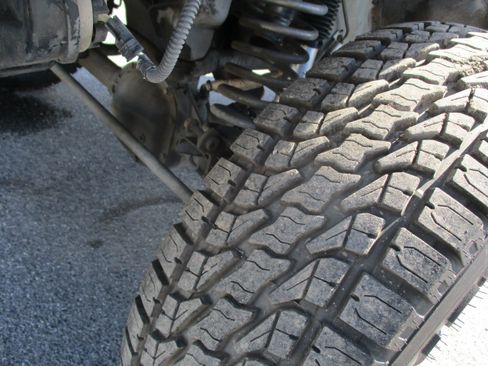 Used 2001 Jeep Cherokee 4WD Sport 4-Door image 13