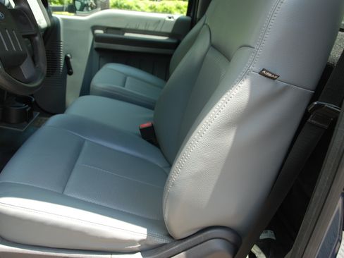 Used 2015 Ford F250 image 12