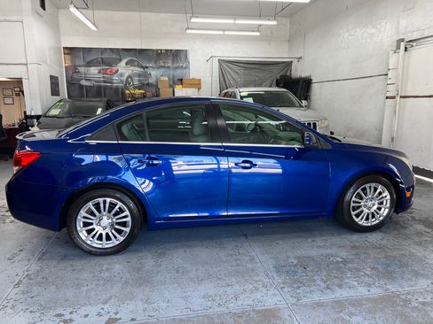 Used 2012 Chevrolet Cruze Eco image 9