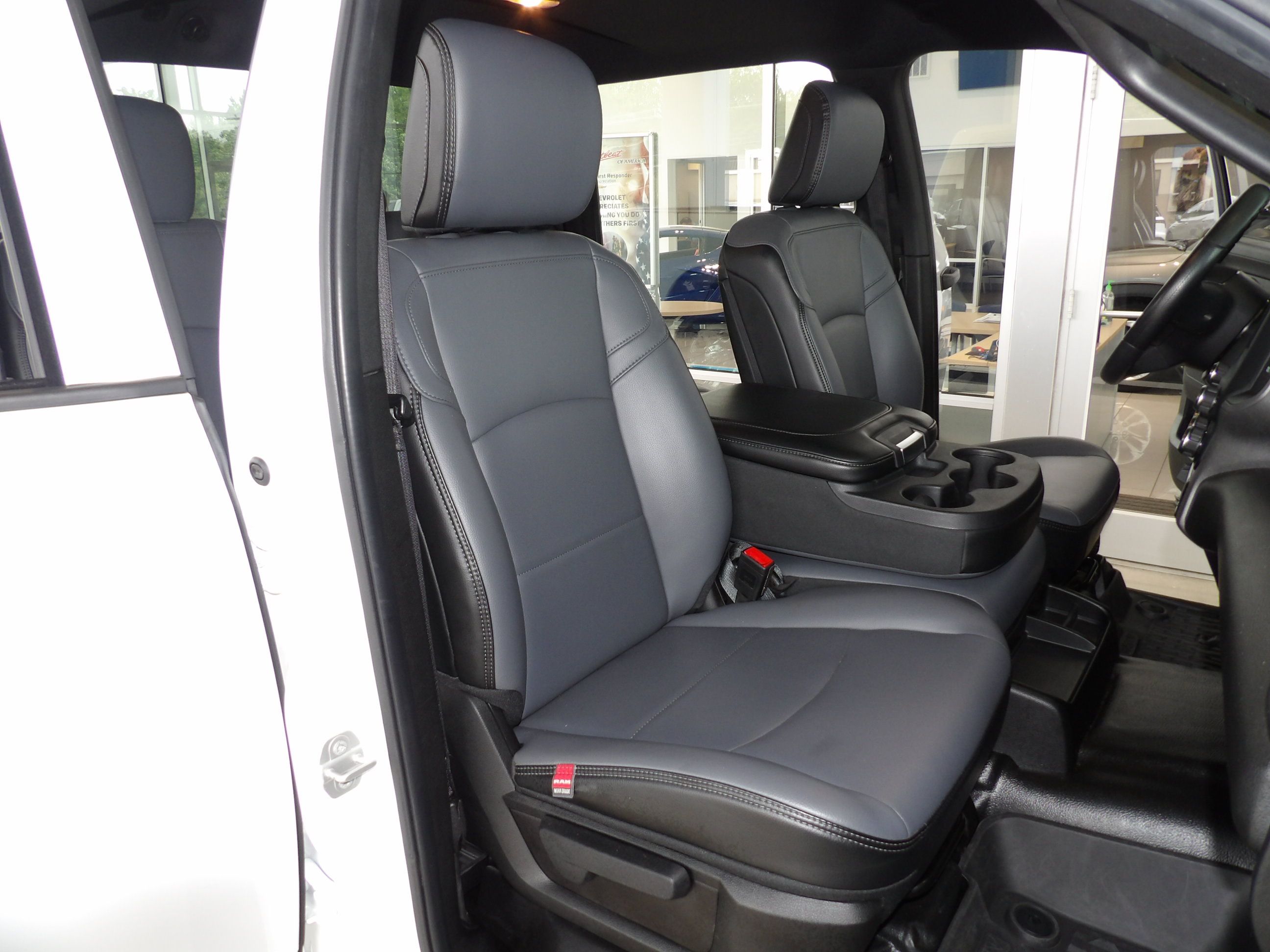 Used 2024 RAM 2500 4x4 Crew Cab Tradesman image 25