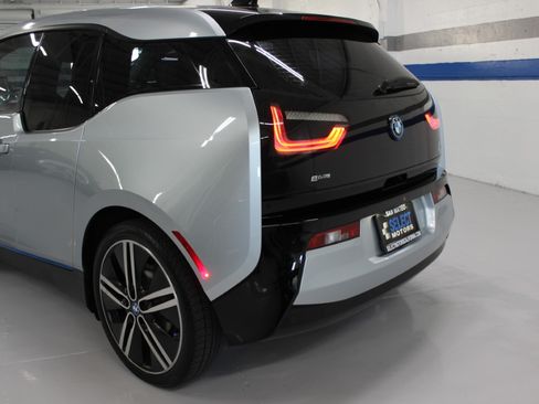 Used 2017 BMW i3 image 6