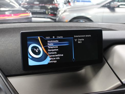 Used 2016 BMW i3 w/ Range Extender RWD image 18