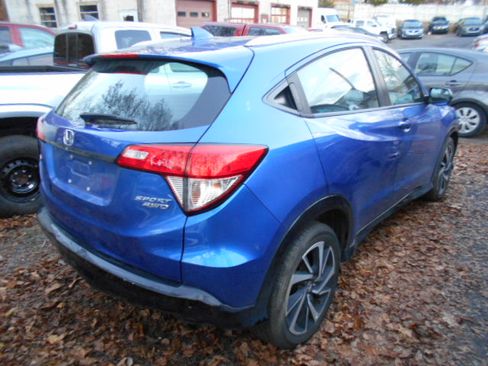 Used 2020 Honda HR-V Sport image 2