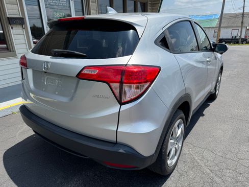 Used 2016 Honda HR-V AWD EX image 6