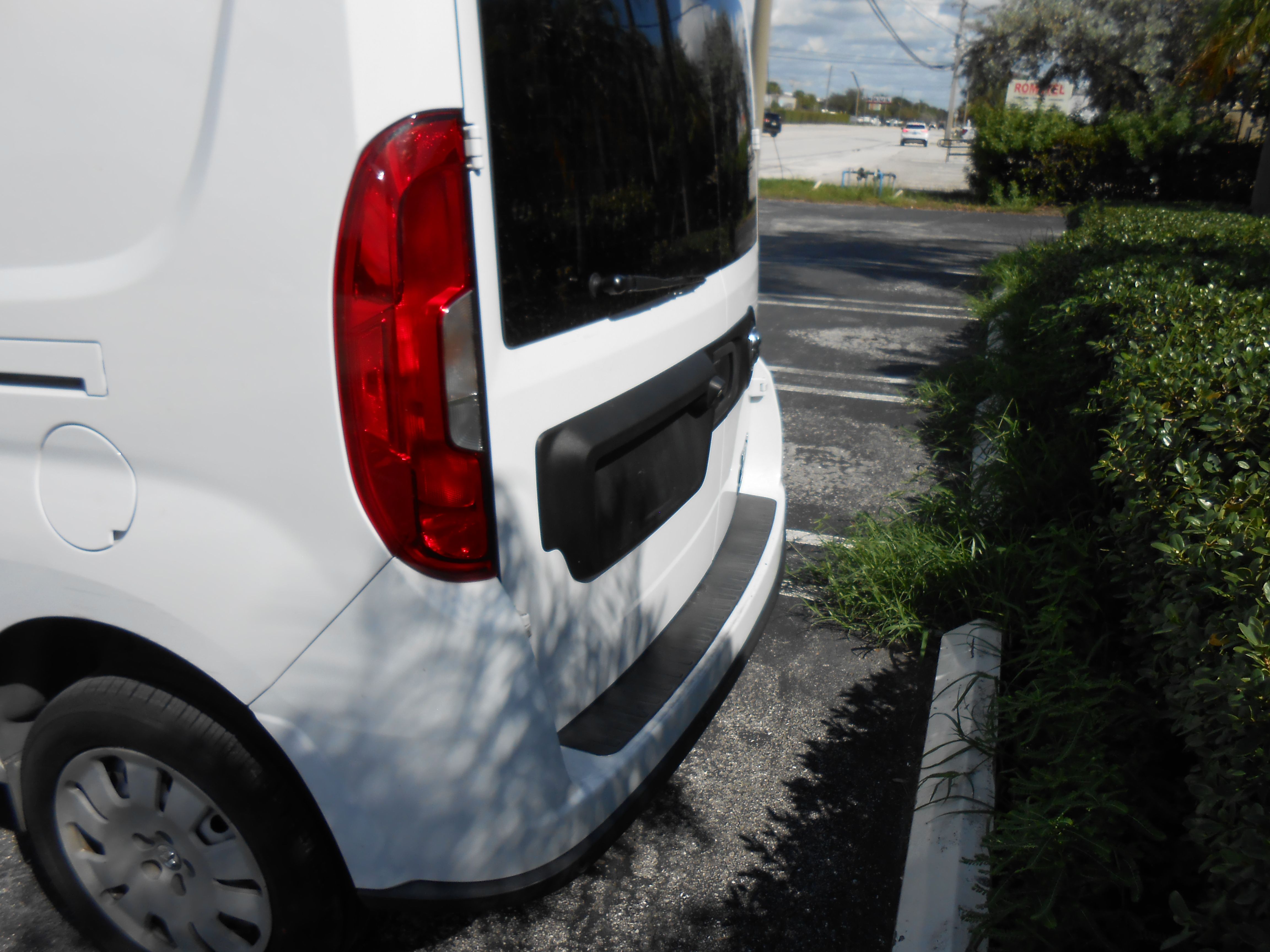Used 2016 RAM ProMaster City SLT FWD image 4