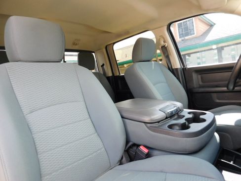 Used 2016 RAM 3500 image 17