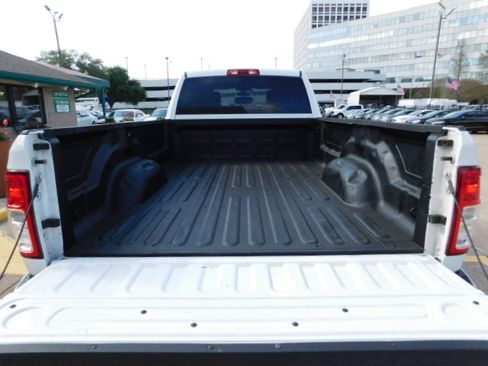 Used 2019 RAM 2500 Tradesman image 7