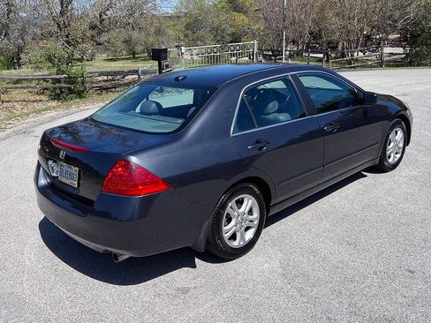 Used 2006 Honda Accord EX-L image 12