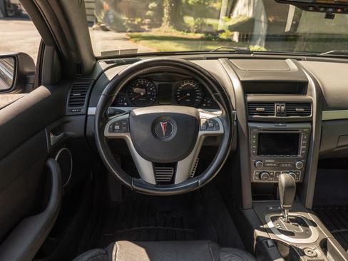 Used 2009 Pontiac G8 GT RWD image 21