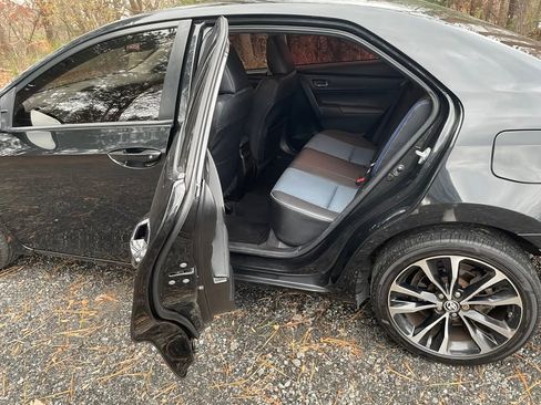 Used 2019 Toyota Corolla SE image 10