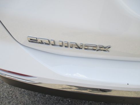 Used 2018 Chevrolet Equinox AWD Premier w/ 1LZ image 10
