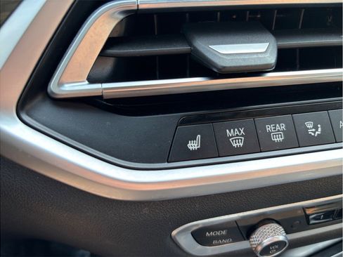 Used 2019 BMW X7 xDrive40i image 35