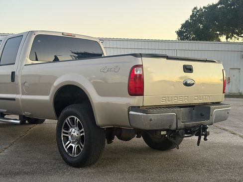Used 2010 Ford F350 Lariat image 38