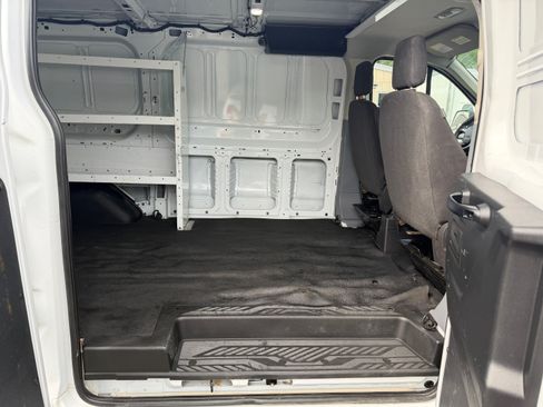 Used 2019 Ford Transit 150 130 Low Roof RWD image 9