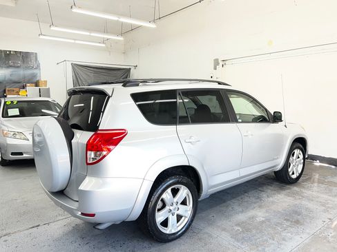 Used 2007 Toyota RAV4 Sport image 6