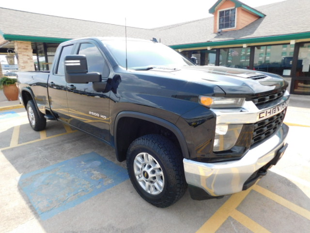 Used 2023 Chevrolet Silverado 2500 4x4 Double Cab LT image 2