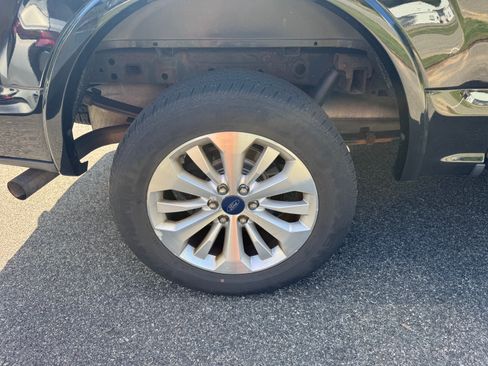 Used 2016 Ford F150 image 18