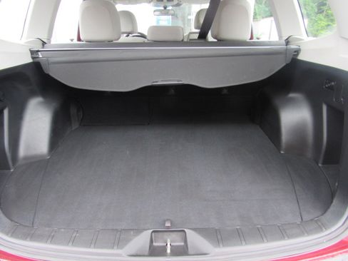 Used 2014 Subaru Forester 2.5i AWD/4WD image 14