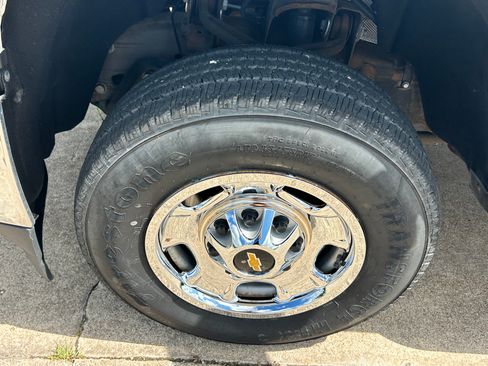 Used 2016 Chevrolet Silverado 2500 2WD Double Cab image 31