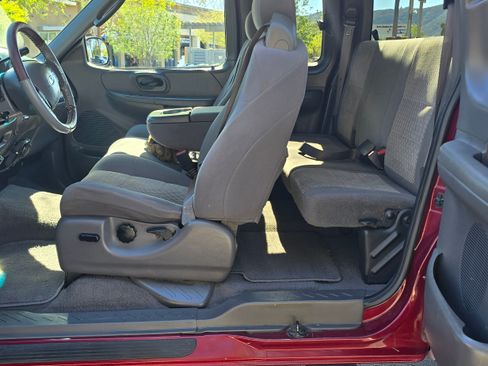 Used 2003 Ford F150 XLT image 19