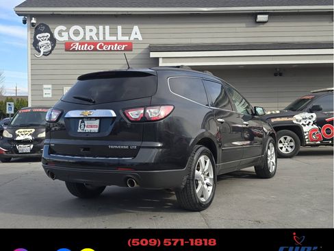 Used 2015 Chevrolet Traverse LTZ image 7