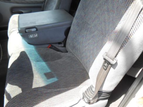 Used 2001 Dodge Ram 1500 Truck 2WD Club Cab image 12