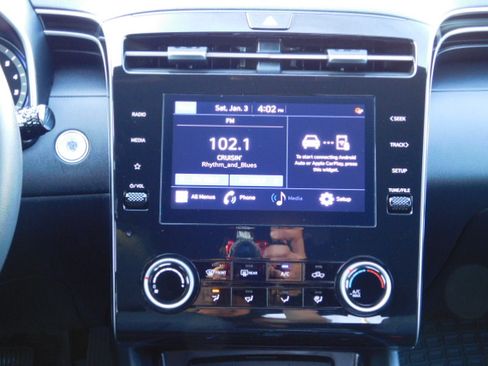 Used 2022 Hyundai Santa Cruz SEL image 13