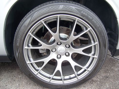 Used 2009 Dodge Challenger R/T Plus image 18