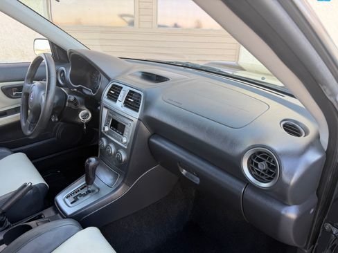 Used 2005 Saab 9-2X Aero image 32