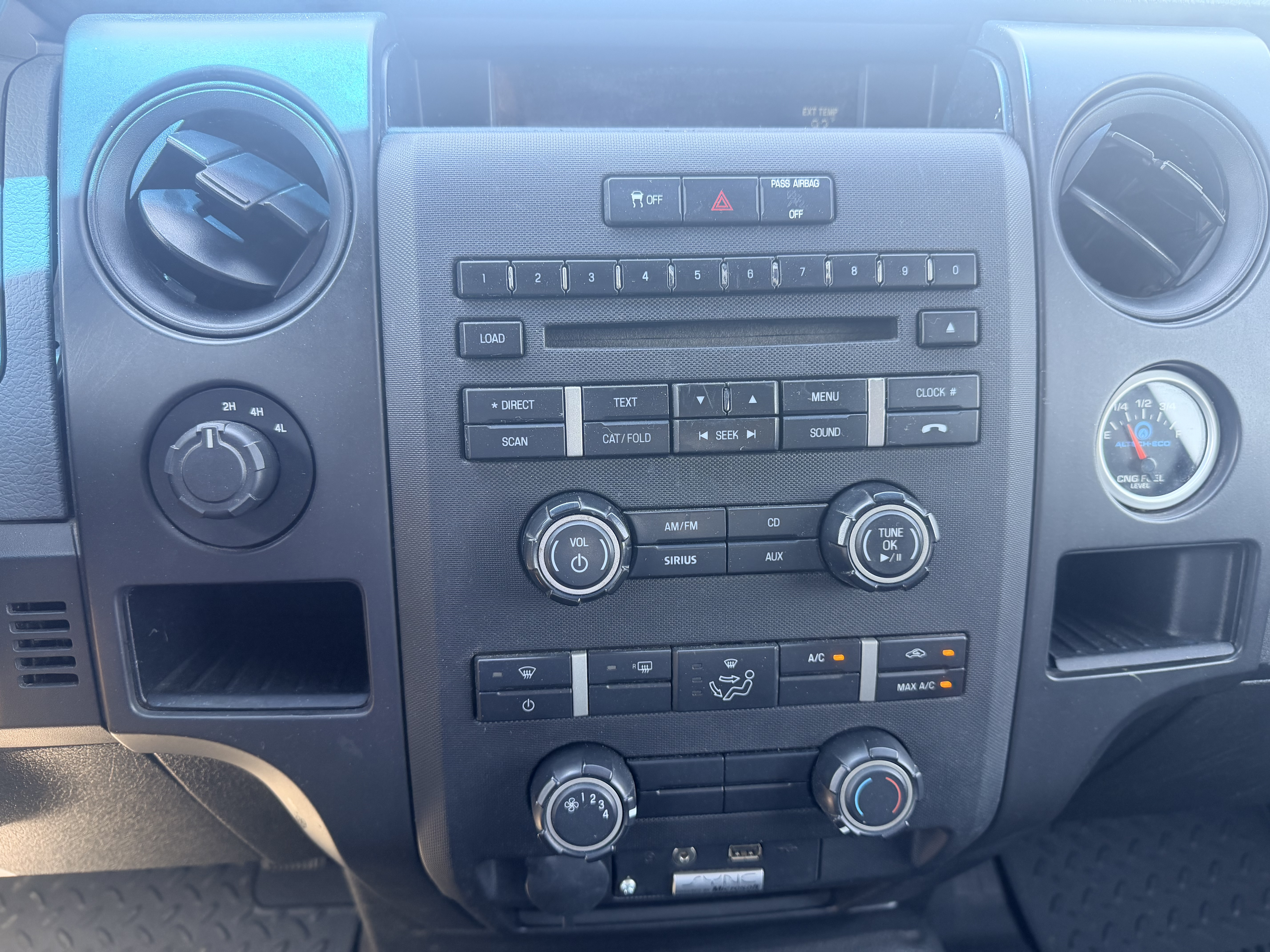 Used 2014 Ford F150 4x4 Regular Cab XL image 14